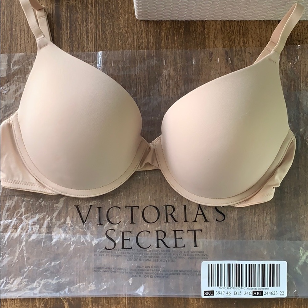 Victoria Secrets Push-up T-shirt Bra